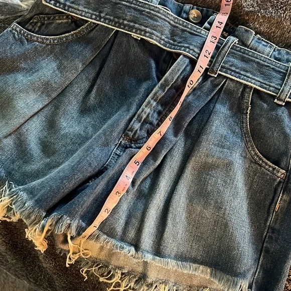 FREE PEOPLE SHORTS LIVIN BLUE WE THE FREE FRAYED w BELT SMALL SEE YOU SOMETIME - Picture 7 of 16